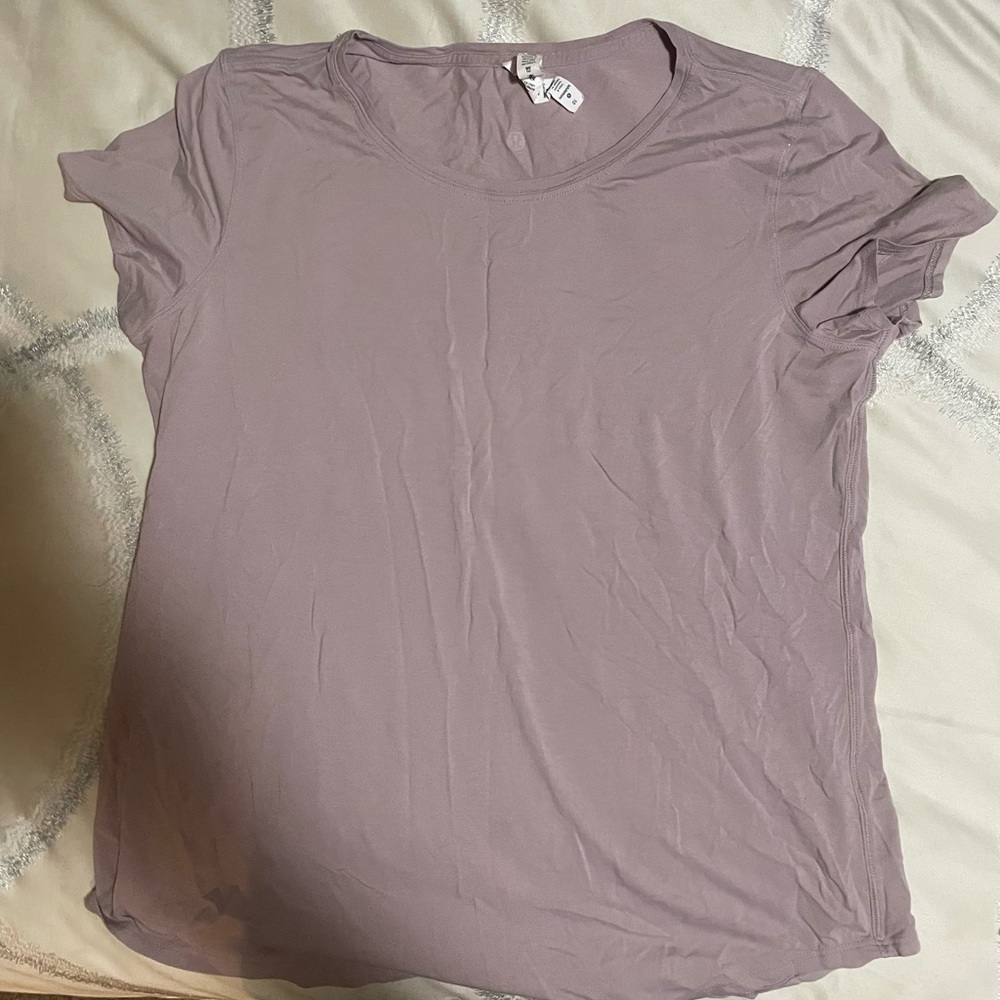 Lululemon workout top. Very soft